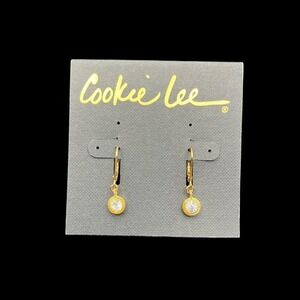 Genuine Crystal Leverback Drop Earrings Minimalist Classic Dainty Elegant Shiny